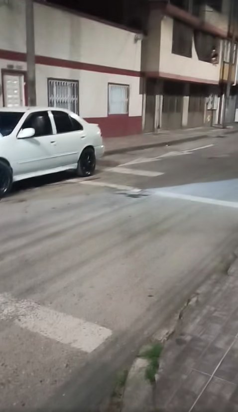 En Fontibón: asesinan a un hombre mientras arreglaba su carro 1 En Fontibón: asesinan a un hombre mientras arreglaba su carro
