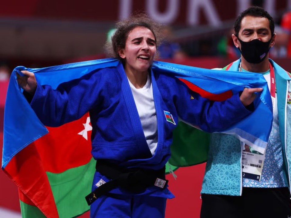 Medallista paralímpica fue vetada tras descubrirse que sí puede ver
