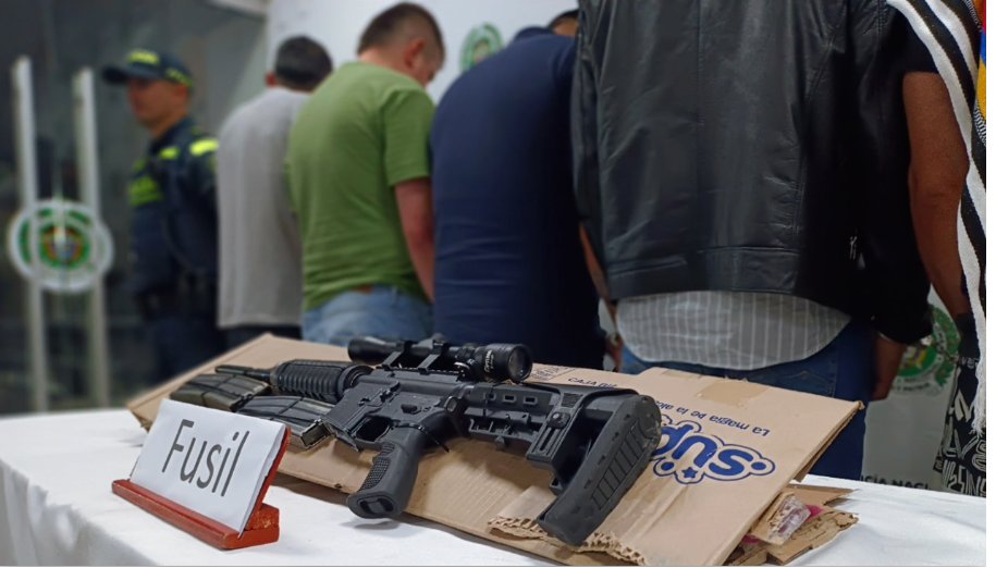 Seis capturados con fusil de alto alcance en Ciudad Bolívar 1 Seis capturados con fusil de alto alcance en Ciudad Bolívar