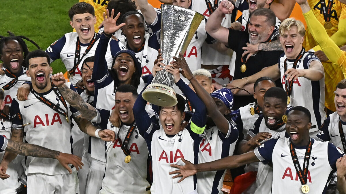 Histórico: Tottenham se consagró campeón de la Liga de Europa Con un gol de Brennan Johnson, el Tottenham se impuso 1-0 sobre el Manchester United en la final de la Liga de Europa, disputada en Bilbao (España). Es el tercer título que logra en este torneo, tras ganarla en 1972 y 1984.