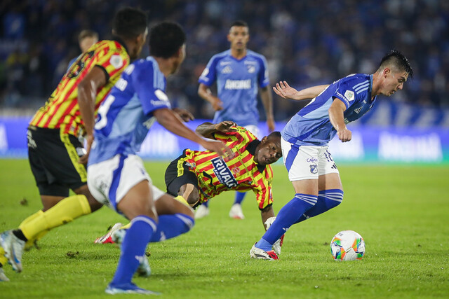 Millonarios empató con Pereira y con eso le bastó para sellar su paso a los cuadrangulares En su regreso a El Campín, Millonarios no pudo mantener su buena racha de victorias y tuvo que conformarse con un empate ante el Pereira. Así se desarrolló el juego.