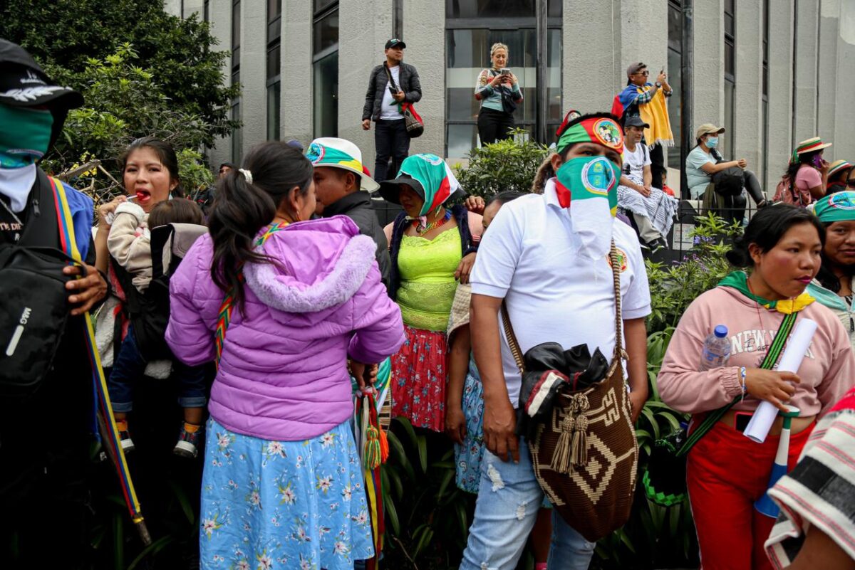 EN VIVO: Varias estaciones de TransMilenio fueron vandalizadas durante las marchas del Día del Trabajo El presidente Gustavo Petro no fue ajeno a la jornada. Aseguró que participaría activamente este primero de mayo