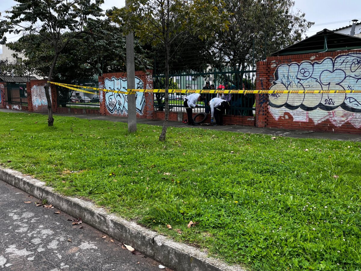 Aterrador: encuentran una pierna en el barrio Las Delicias En la mañana de este miércoles, la comunidad reportó el hallazgo de una pierna en el barrio Las Delicias. Esto es lo que se sabe.