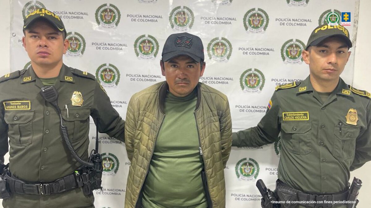 Condenaron a un hombre a más de 40 años de cárcel por feminicidio en Boyacá 2 Condenaron a un hombre a más de 40 años de cárcel por feminicidio en Boyacá Según la Fiscalía, se presentaron pruebas que demostraron que el condenado mantenida un patrón de agresión constante contra la víctima.