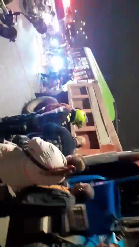 Motociclista falleció en accidente de tránsito en Ciudad Bolívar Según el reporte de las autoridades, en el siniestro se vio involucrado un camión tipo volqueta y un motociclista que por desgracia falleció al instante.
