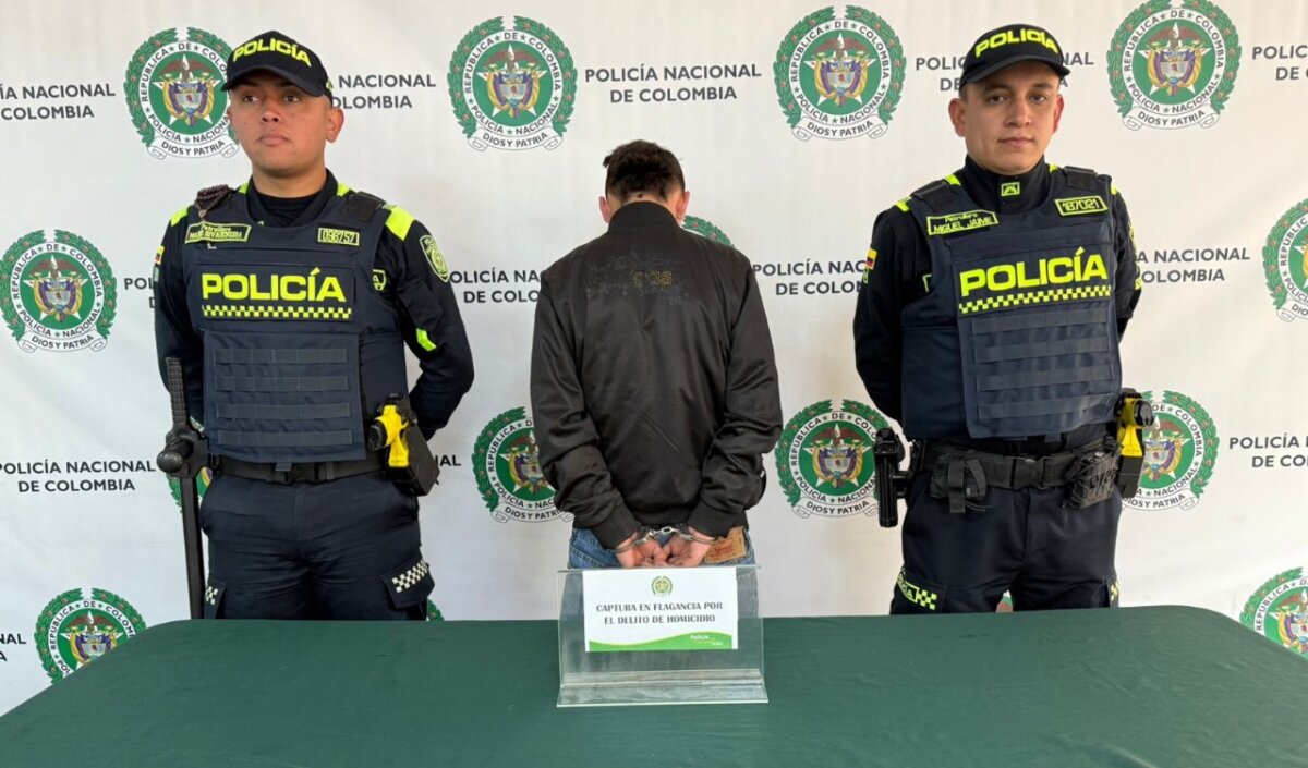 A la cárcel por quitarle la vida a Jéssica Guancha dentro de un conjunto en Bosa La Fiscalía le imputó el delito de feminicidio agravado, el cual el capturado aceptó durante las audiencias preliminares.