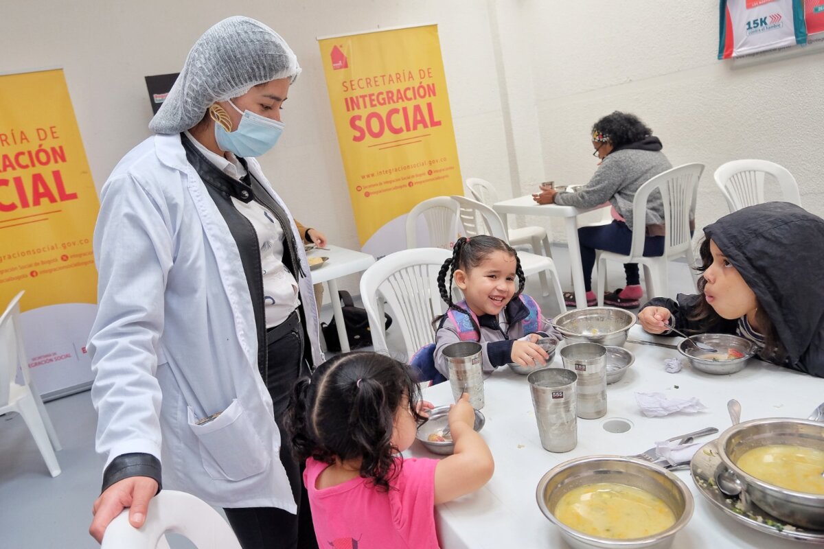 En Los Mártires abrieron un nuevo comedor comunitario Con esta inauguración, Bogotá ya cuenta con 129 comedores comunitarios activos, una cifra histórica desde que se lanzó la primera versión del programa Bogotá sin Hambre.