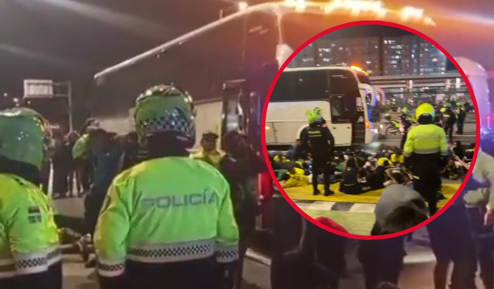 Esto dice la Policía sobre el bus robado por hinchas en Usme Según la Policía Nacional, los hinchas robaron el bus para escapar luego de que las autoridades intervinieran en una riña con otros barristas.