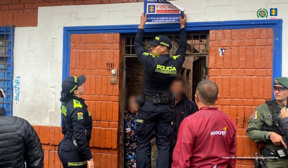 Extinción de dominio a 6 casas en San Bernardo por estar al servicio del crimen En estas viviendas se incautaron cantidades importantes de cocaína, marihuana y bazuco, además de revólveres, pistolas y explosivos.