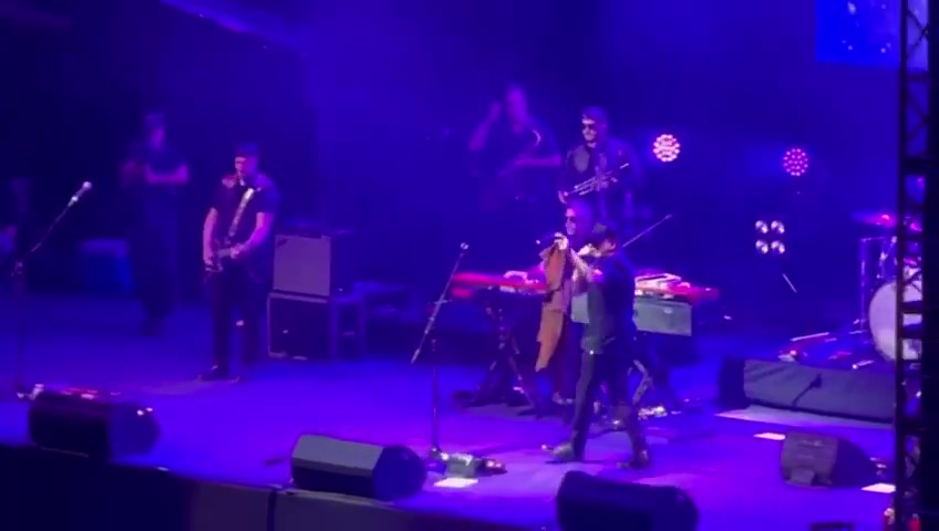 Andrés Calamaro abandonó la tarima en concierto en Cali: "Solo saben insultar"