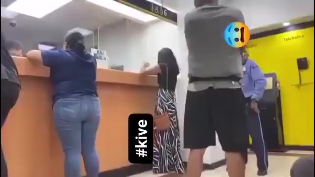 Mujer pidió millonaria suma al banco por ser "esposa de Jesús de Nazareth" 1 Mujer pidió millonaria suma al banco por ser "esposa de Jesús de Nazareth"