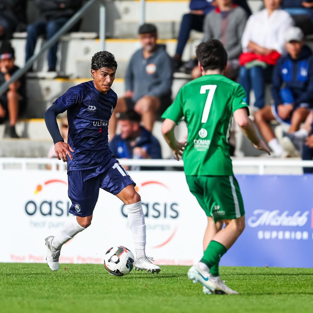 "Es un sueño que quiero disfrutar al máximo": Jerson Lagos, el barbero que jugará el Mundial de Clubes Q'HUBO habló con el delantero del Auckland City de Nueva Zelanda, Jerson Lagos, quien se alista para jugar ante los mejores del mundo.