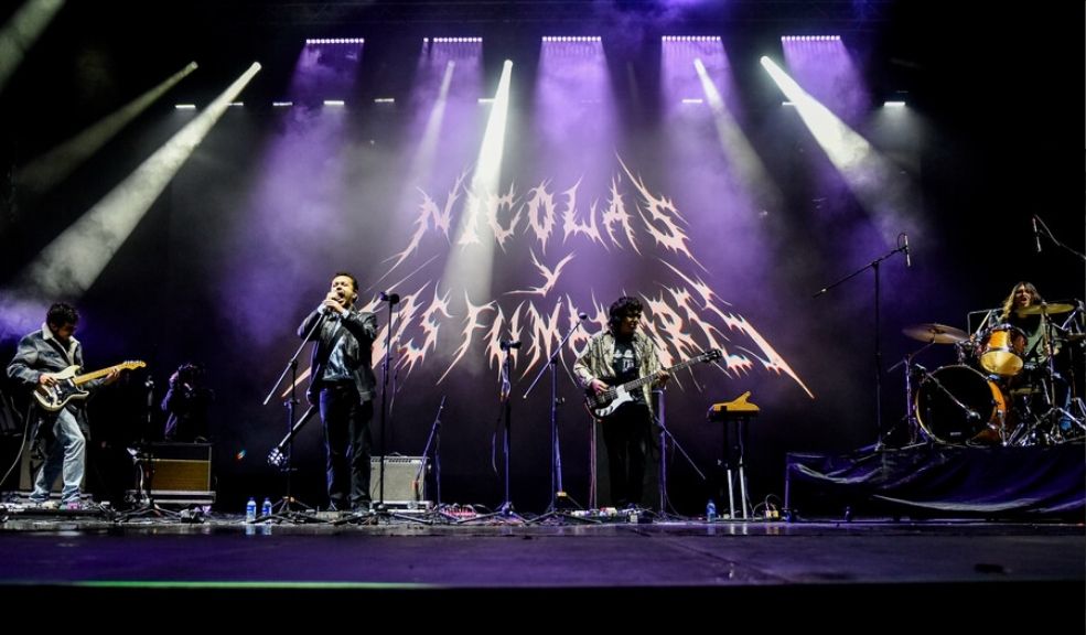 Así será la programación alterna de Rock al Parque 2 Así será la programación alterna de Rock al Parque El evento contará con una Zona de Arte y Emprendimiento en la que se ofrecerán más de 50 productos, una carpa de experiencias con selectores, DJs, bandas invitadas y firmas de autógrafos, así como diferentes actividades de su proyecto Libro al Viento.