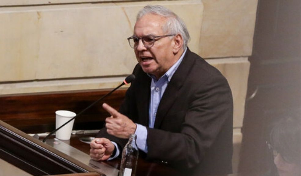 Al exministro de Hacienda, Ricardo Bonilla, le imputarán cargos Al exministro Ricardo Bonilla lo señalan por actos de corrupción en medio del escándalo de la UNGRD.