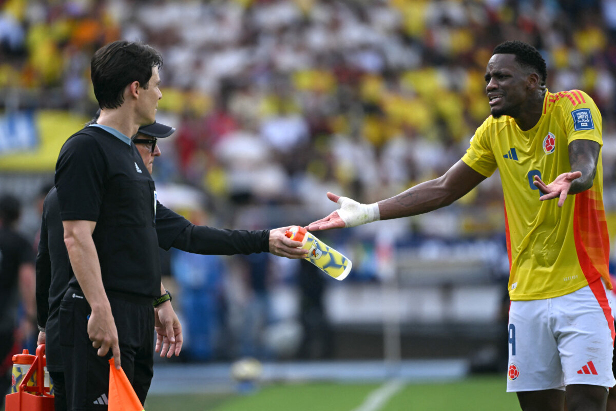 Baja en la Selección Colombia: Jhon Durán fuera del enfrentamiento contra Argentina 1 Baja en la Selección Colombia Jhon Durán fuera del enfrentamiento contra Argentina