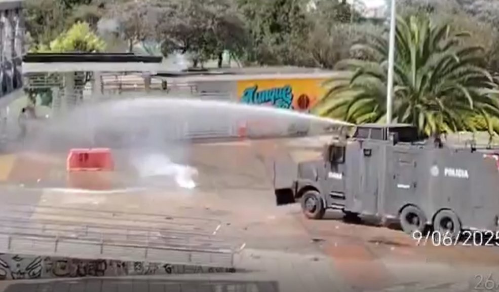 Bloqueos viales en la calle 26 por manifestaciones en la Universidad Nacional