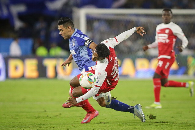 Falcao furioso: "Ante la duda todo era en contra de Millonarios. ¡Que se jodan los del Var!" 1 Falcao furioso: "Ante la duda todo era en contra de Millonarios. ¡Que se jodan los del Var!" Falcao se despachó tras la derrota ante Santa Fe y la eliminación de Millonarios. Arremetió con fuerza contra el arbitraje, especialmente contra el VAR, y también habló sobre su futuro.