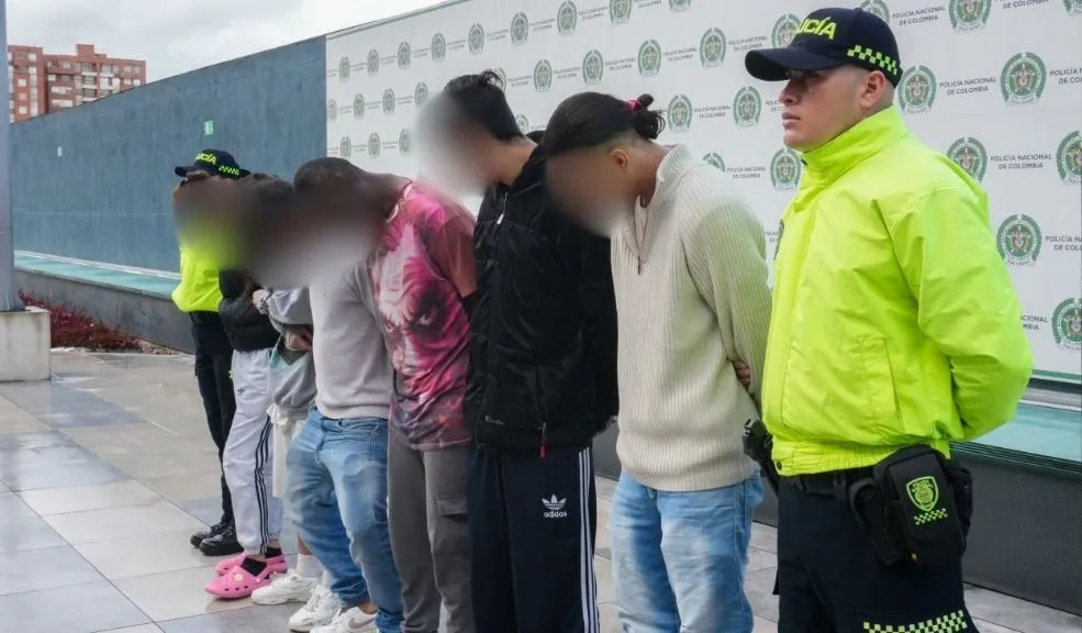 Cae la banda ‘Los Patas’: capturan a traficantes de droga en parques de Bosa La Policía Nacional y la Fiscalía desmantelaron a 'Los Patas', una temida organización criminal que operaba en la localidad de Bosa.