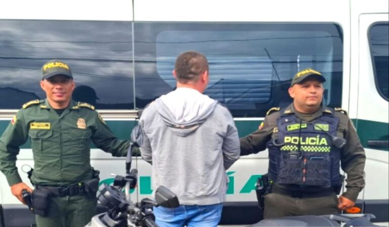 Capturan-en-Villavicencio-a-un-hombre-con-moto-robada-y-modificada