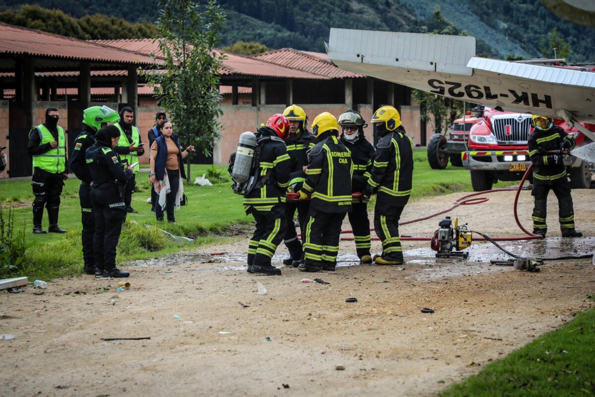 Confirman la primera muerte tras accidente de avioneta en Cundinamarca