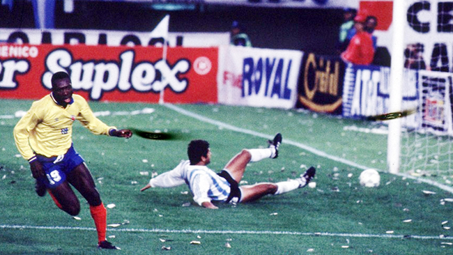 Argentina vs. Colombia: Duelo decisivo para soñar con el Mundial Una Colombia en mala racha se enfrenta al líder, Argentina, que contará con Messi desde el arranque. Luis Díaz es la esperanza de la 'tricolor'.