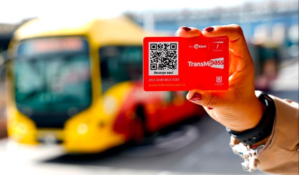 Esta es TransMiPass: la nueva tarjeta de TransMilenio que baja el costo del pasaje Con este anuncio, la capital colombiana se convierte en la primera ciudad del país en ofrecer una opción de abono mensual con tarifas reducidas.