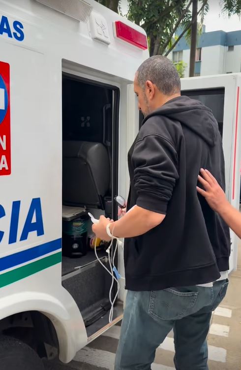 Fernando 'El flaco' Solórzano fue atendido de urgencia por un cólico renal A través de sus redes sociales, el artista compartió con sus seguidores los detalles de lo ocurrido, explicando que el malestar se trató de un cólico renal, una afección que ya había experimentado en el pasado.