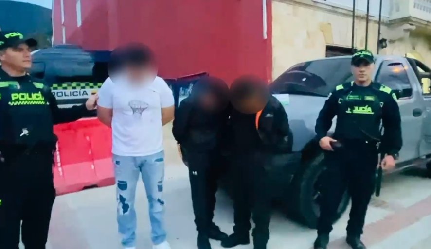 Frustran-robo-de-joyerias-en-La-Candelaria-capturan-a-tres-delincuentes-armados