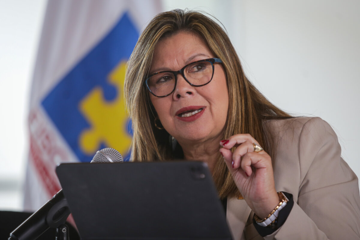 Gobierno de Guatemala rechaza órdenes de captura contra Luz Camargo e Iván Velásquez