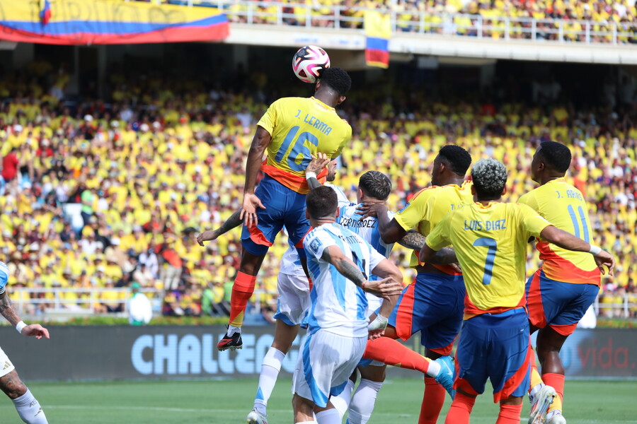 Las cuentas de la Selección Colombia para clasificar al Mundial 2026 Colombia podría asegurar su clasificación al Mundial en esta doble fecha de eliminatorias. ¿Qué necesita el equipo de Lorenzo? Le contamos.