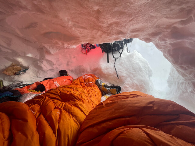 Entrevista con la bogotana que coronó las 7 cumbres más altas del mundo, entre estas el Everest 3 Entrevista con la bogotana que coronó las 7 cumbres más altas del mundo, entre estas el Everest La deportista bogotana contó cómo fue su preparación para llegar a la cima de las montañas más altas del mundo —siendo la primera compatriota en lograrlo— y por qué eligió el Everest como su último gran reto.