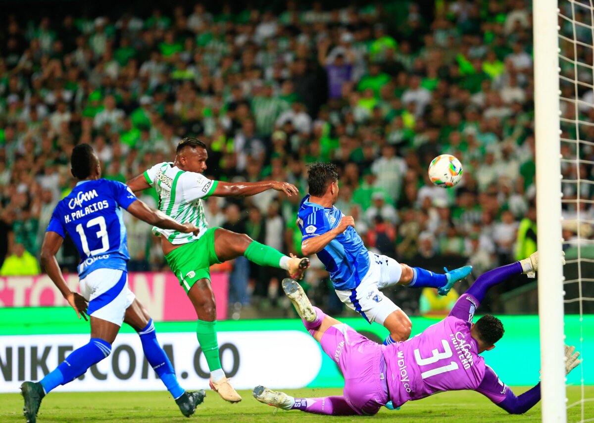 Millonarios no defraudó: logró un triunfazo ante Nacional y definirá el paso de la final ante Santa Fe Un gol de Falcao García fue suficiente para que Millonarios venciera a Nacional, lo eliminara del cuadrangular y quedara a un paso de la clasificación a la final.