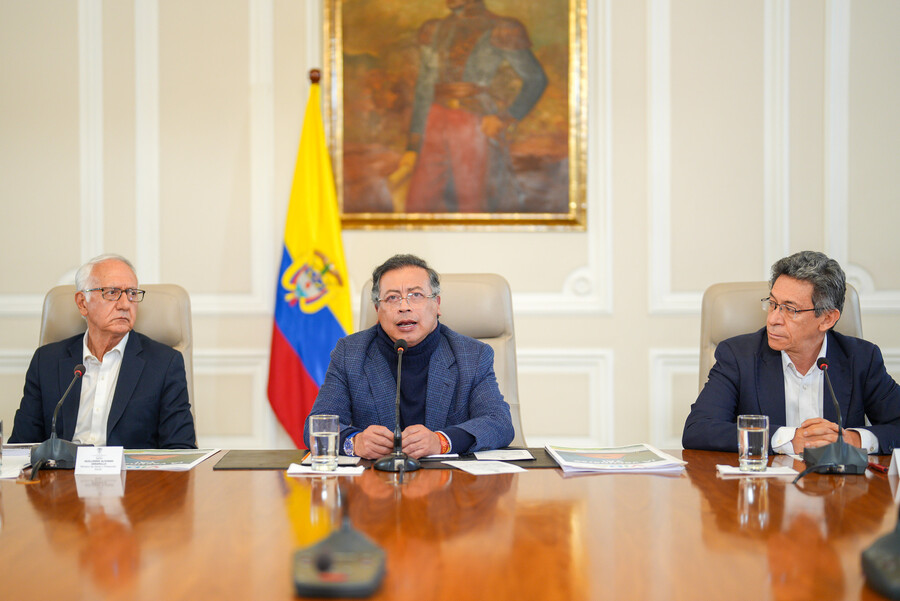 Petro-desafia-al-Congreso-y-avanza-con-consulta-popular-por-decreto-