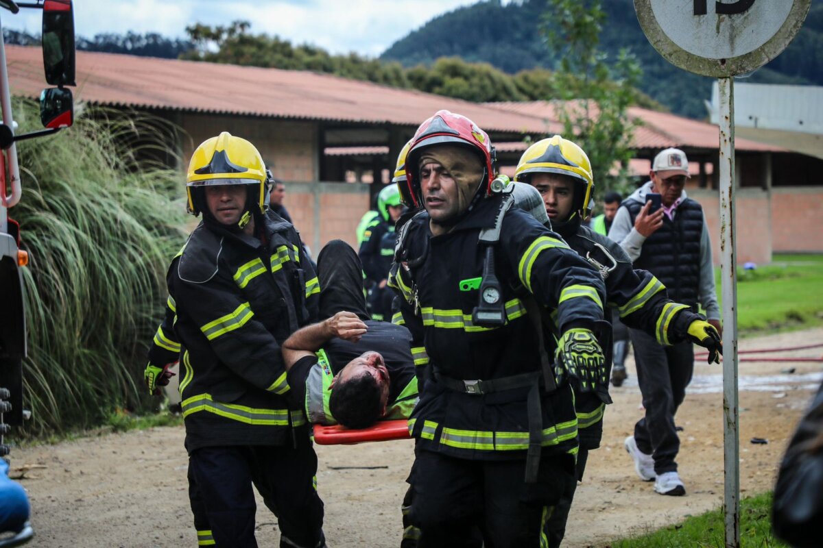 Piloto de avioneta se encuentra en UCI tras accidente en Cundinamarca