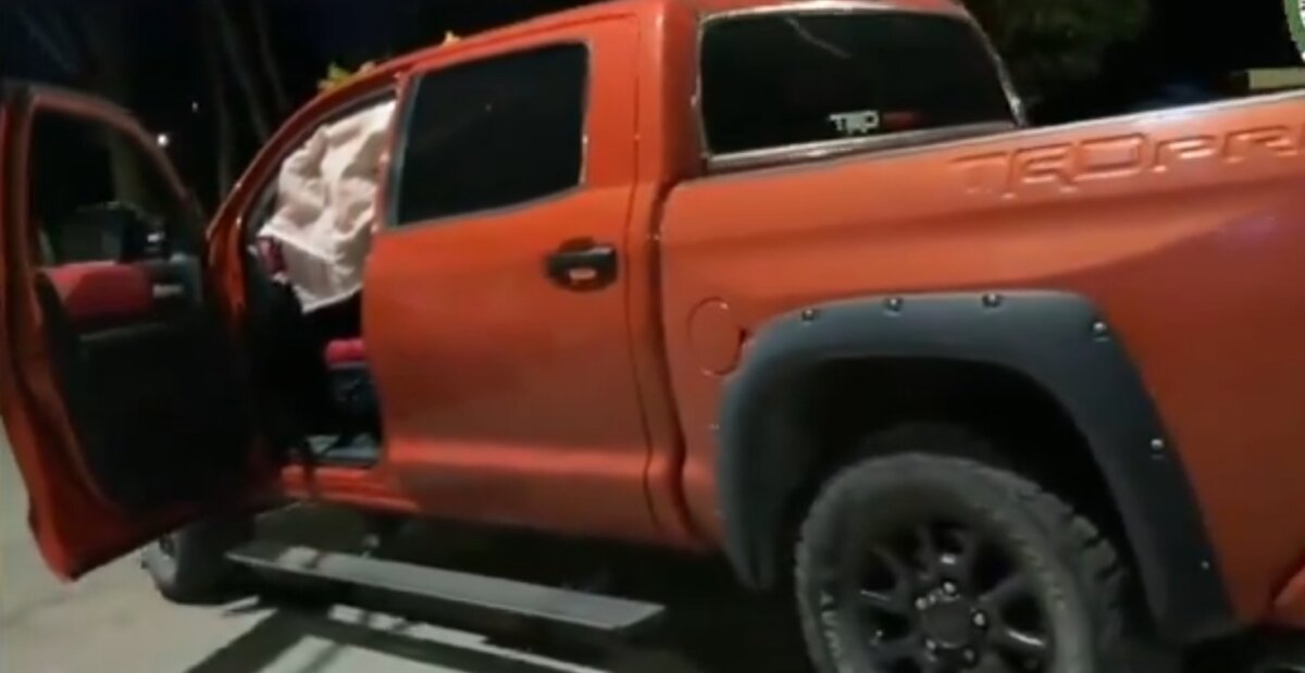 Policía recuperó una camioneta de lujo tras persecución en Puente Aranda