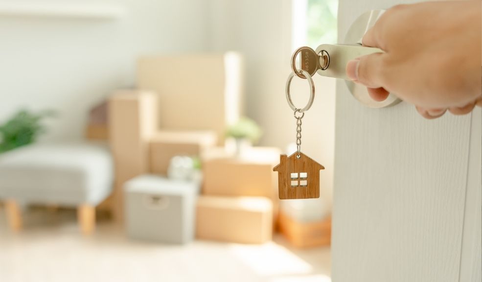 ¿Quiere tener casa propia? Habrá una Gran Feria de la Vivienda: pasos para participar 1 ¿Quiere tener casa propia? Habrá una Gran Feria de la Vivienda: pasos para participar El Distrito tiene todo listo para la Gran Feria de la Vivienda “Mi Casa en Bogotá”, que se celebrará del 18 al 20 de julio en el Movistar Arena. Le explicamos los requisitos y pasos para participar.
