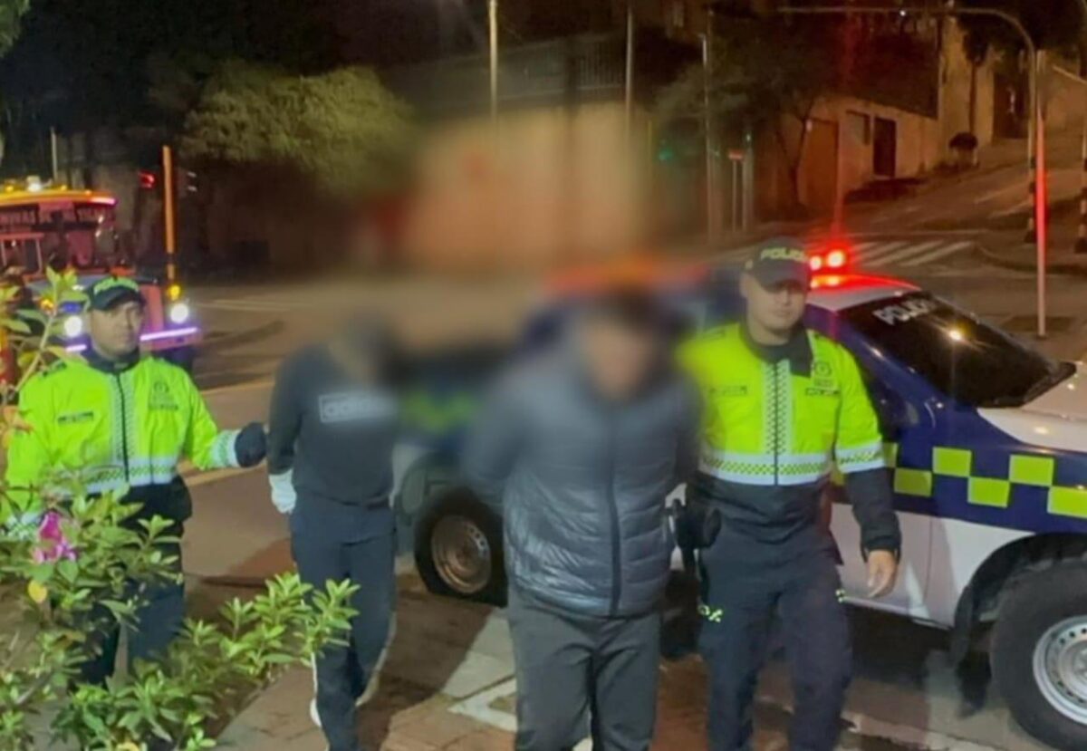 Tiroteo y persecución en Chapinero: capturan delincuentes tras robar en apartamento 1 Tiroteo y persecución en Chapinero capturan delincuentes tras robar en apartamento