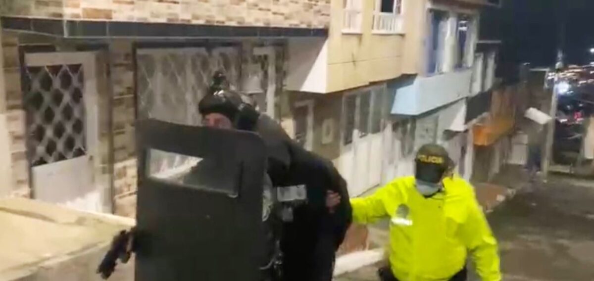Usme: cae la banda 'Los Ingenieros' que instrumentalizaba a menores de edad para delinquir 1 El operativo logró la captura de 5 integrantes de la banda 'Los Ingenieros' en Usme.