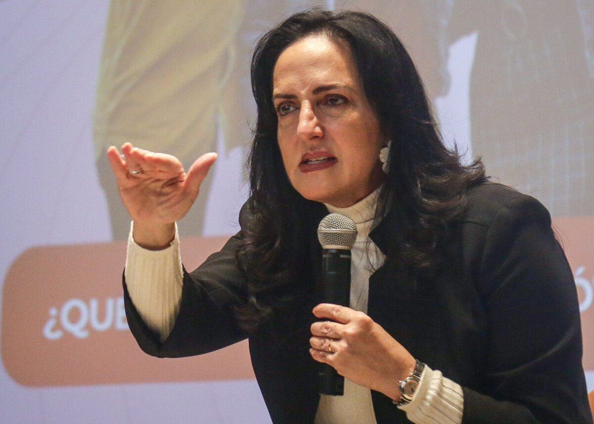 Vicky Dávila denuncia presunta amenaza de muerte por parte de alias 'Mordisco'