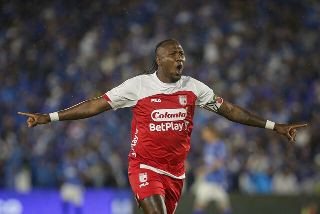 Hugo Rodallega suma un total de 49 goles en total con Santa Fe