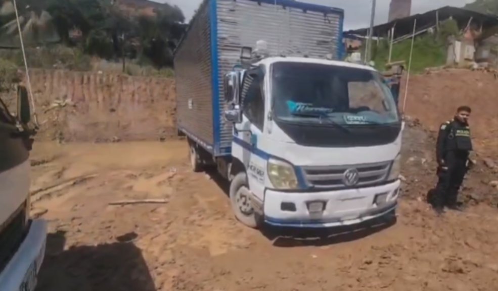 Cayó banda que se robó tractomula con botín de $800 millones en Ciudad Bolívar 2 Cayó banda que se robó tractomula con botín de $800 millones en Ciudad Bolívar