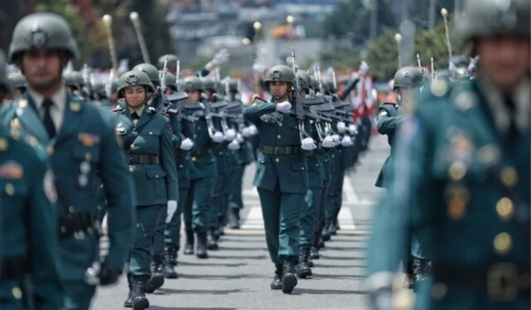 Bogotá celebra el 20 de julio con gran desfile militar, esto debe saber