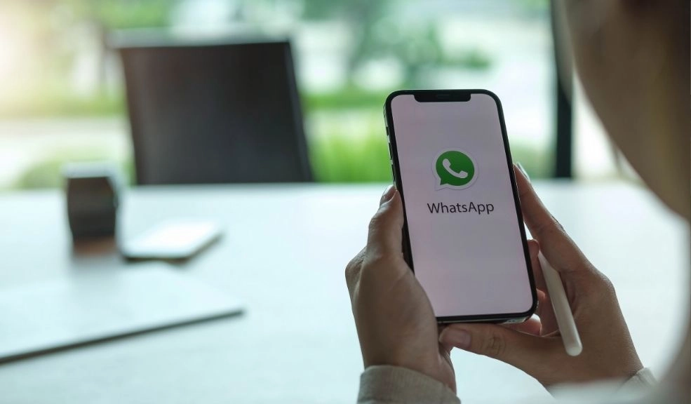 Bogotá lanza canal de WhatsApp para apoyar a empresarios y emprendedores El objetivo es acercar la oferta institucional del Distrito a quienes están construyendo empresa, facilitando el acceso a convocatorias, financiamiento, formación y más.