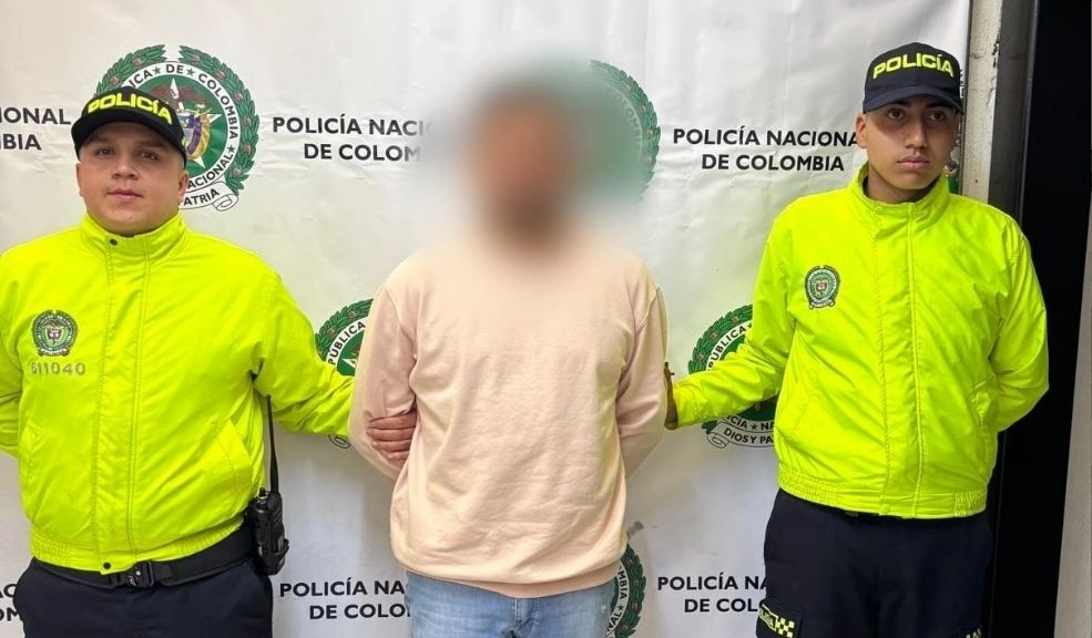 Capturan al hombre que golpeó salvajemente a su expareja en Kennedy (3)