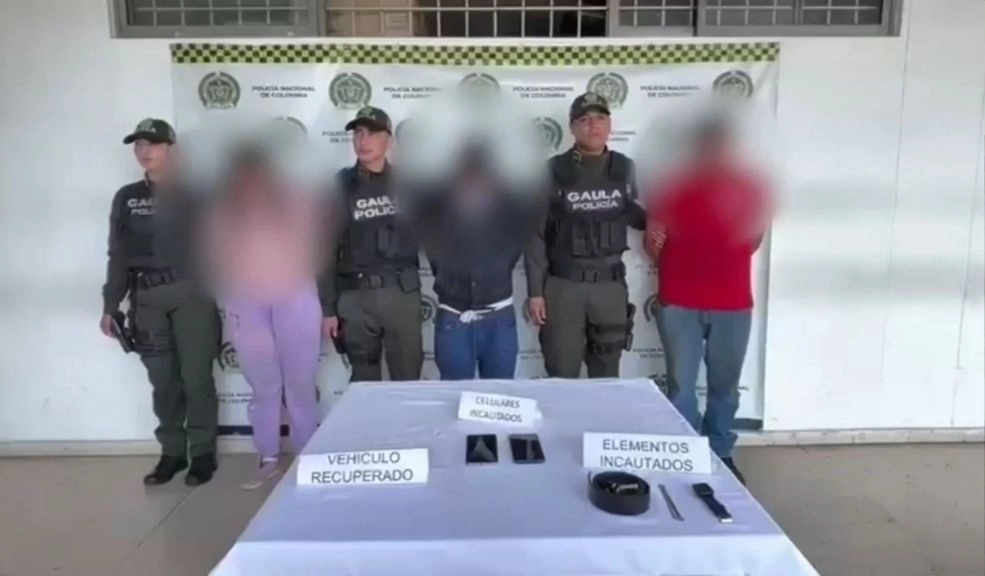 Desarticulan dos bandas dedicadas a la extorsión en Cundinamarca Cinco personas fueron capturadas en flagrancia en Fusagasugá y Girardot, señaladas de pertenecer a dos bandas criminales dedicadas a la extorsión.