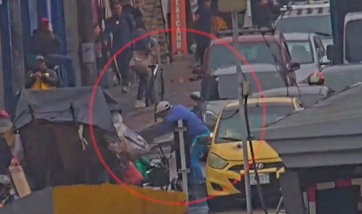Dos capturados por darse machete en plena vía pública 2 Dos capturados por darse machete en plena vía pública