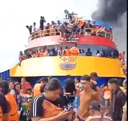 En video: cinco muertos tras incendio de ferry en Indonesia 1 En video: cinco muertos tras incendio de ferry en Indonesia