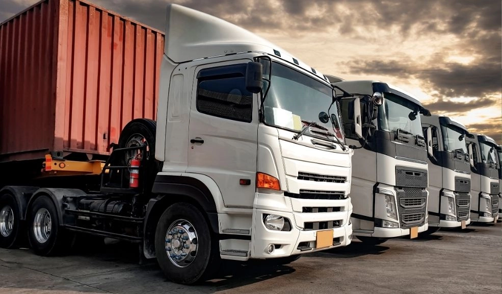 Essity impulsa la equidad de género en el transporte de carga en Colombia Estas conductoras recorren miles de kilómetros por todo el país luego de recibir un entrenamiento riguroso de un mes que abarca desde aspectos técnicos del vehículo hasta el trato con el cliente.