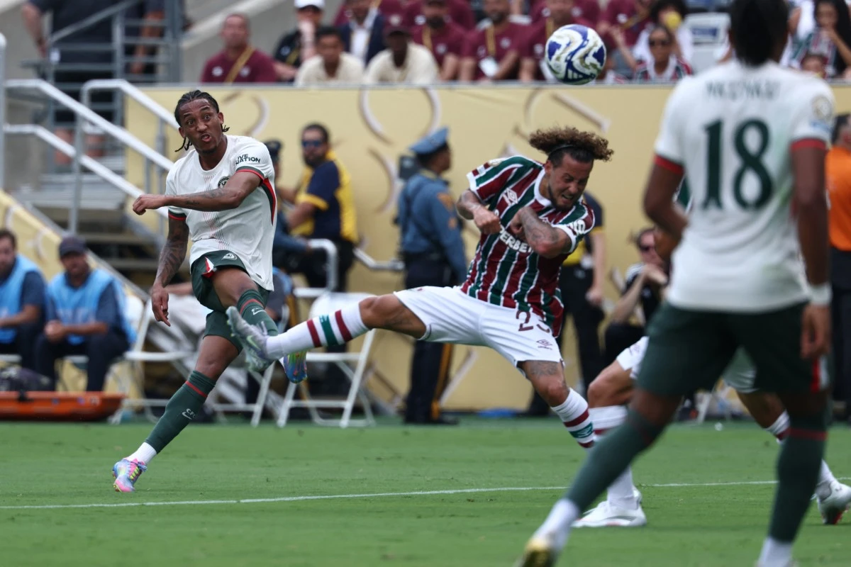 Fluminense fue eliminado por su 'ex' en el Mundial de Clubes El Fluminense de Brasil cayó 2-0 en la semifinal del Mundial de Clubes ante el Chelsea, que tuvo como figura a João Pedro, exjugador del equipo carioca. A continuación, le contamos su historia.