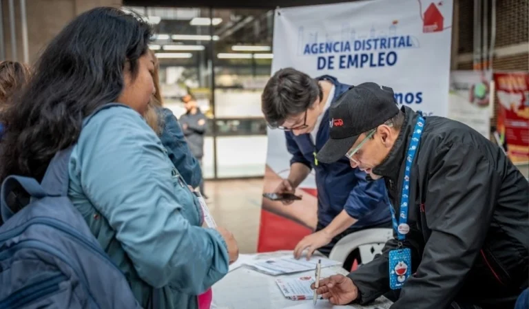 Oportunidad única: feria laboral con 200 vacantes disponibles